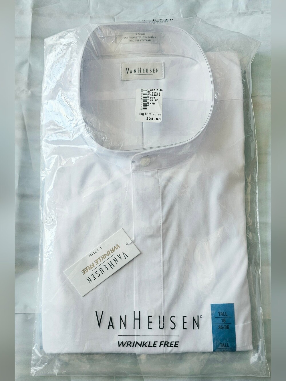 Van Heusen White Men’s Wrinkle-Free Dress Shirt Tall(19 35/36)